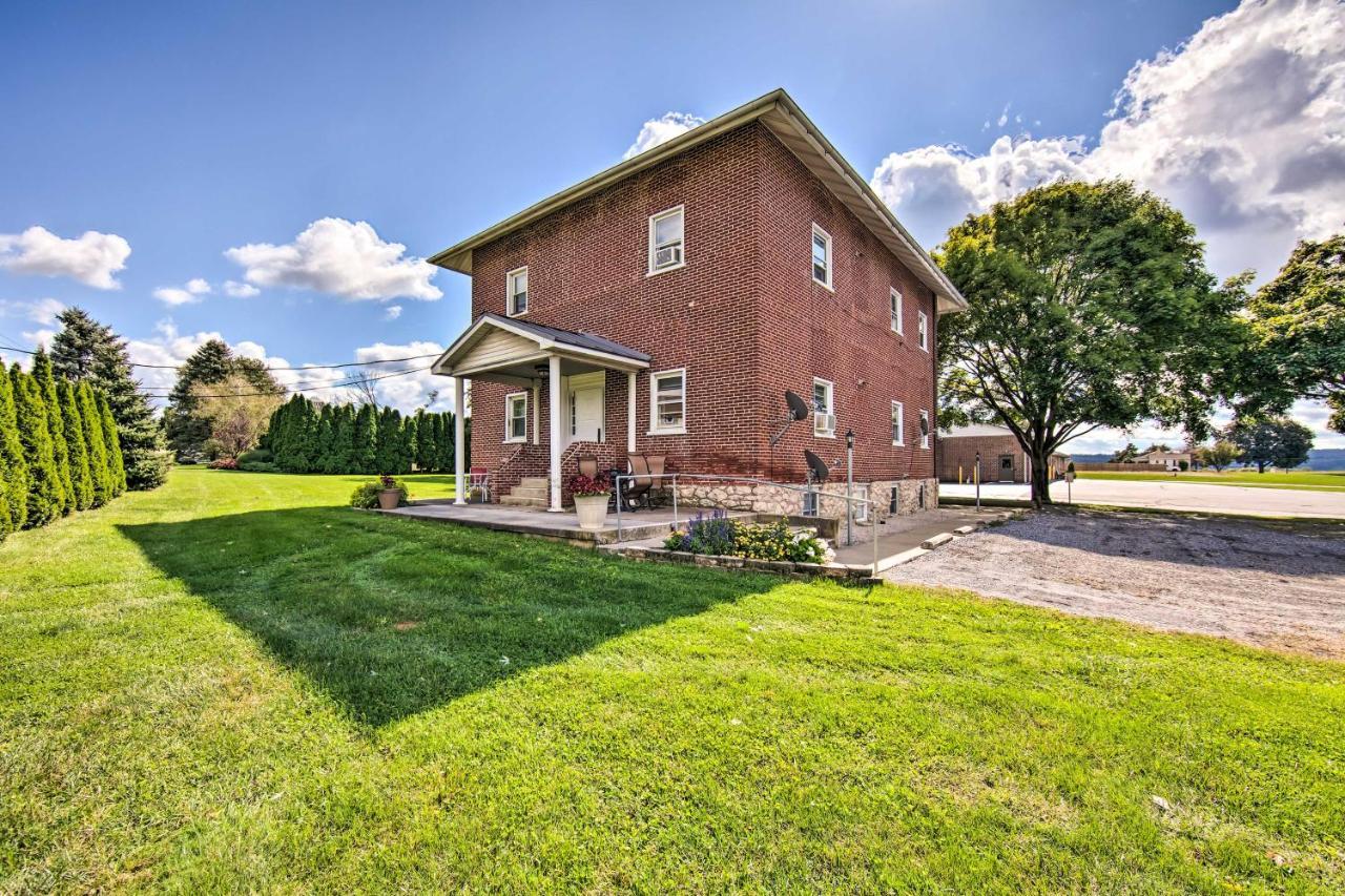 Dutch Country Schoolhouse Haven With Grill! Apartment Gap Exterior photo